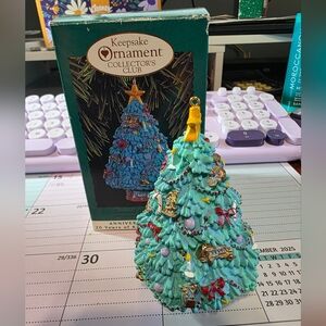 Hallmark Keepsake Collector's Club 20th Anniversary "Trimmed With Memories"